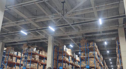 电子厂里的温柔邂逅